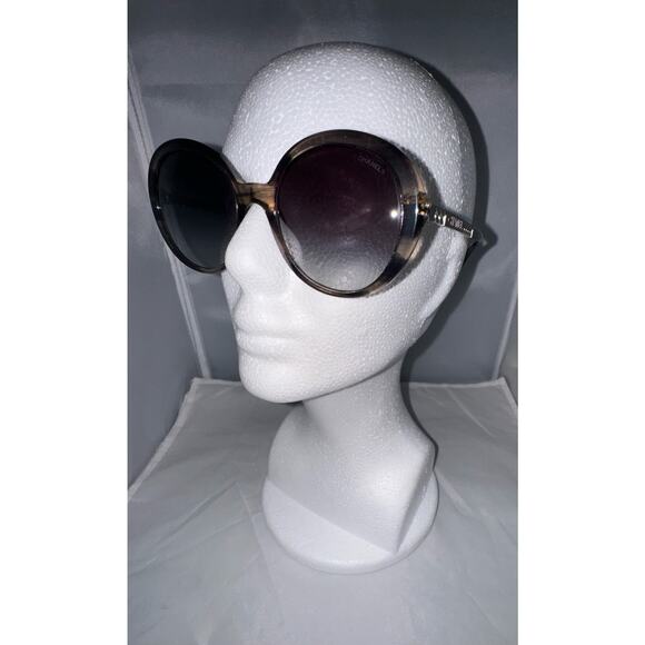 CHANEL WOMAN CHAIN SUNGLASSES 5353 PRE-OWNED main image 6